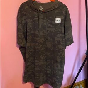 Camo tshirt hoodie